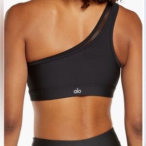 Black Alo one shoulder sports bra! Worn twice.